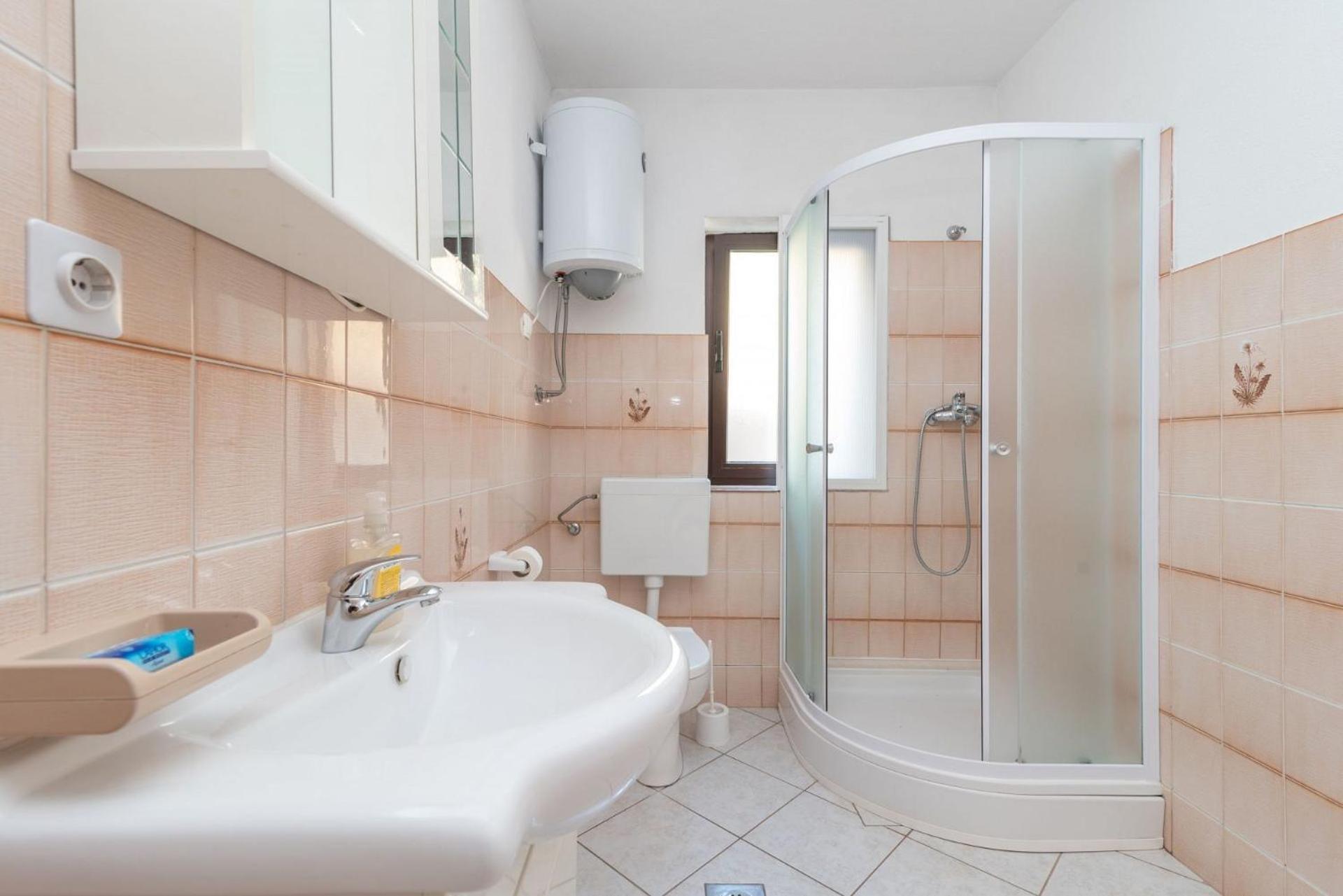 Vin Apartament